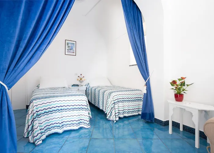 Yourhome - La Vedetta Sea View *